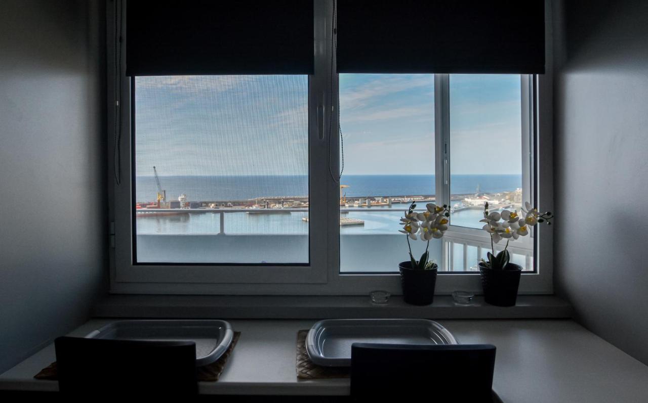 Marina Tower Center * Ponta Delgada (Sao Miguel)